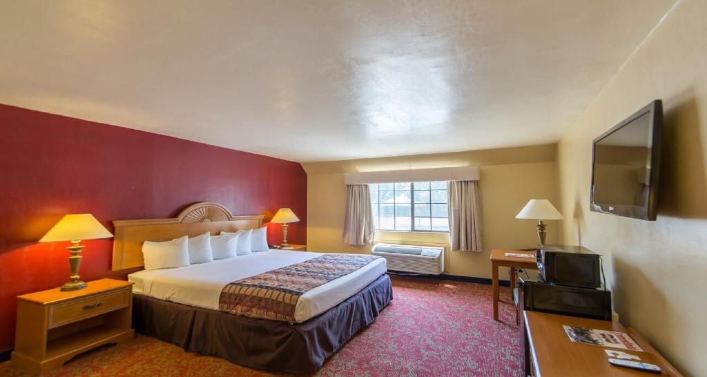 SureStay Plus Hotel by Best Western Bakersfield North - image 3