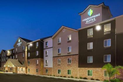 WoodSpring Suites Bakersfield - image 3