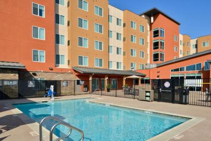 Residence Inn by Marriott Bakersfield West - image 11