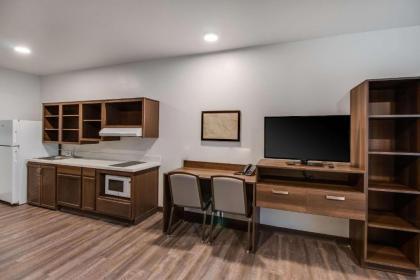 WoodSpring Suites Bakersfield Airport - image 11