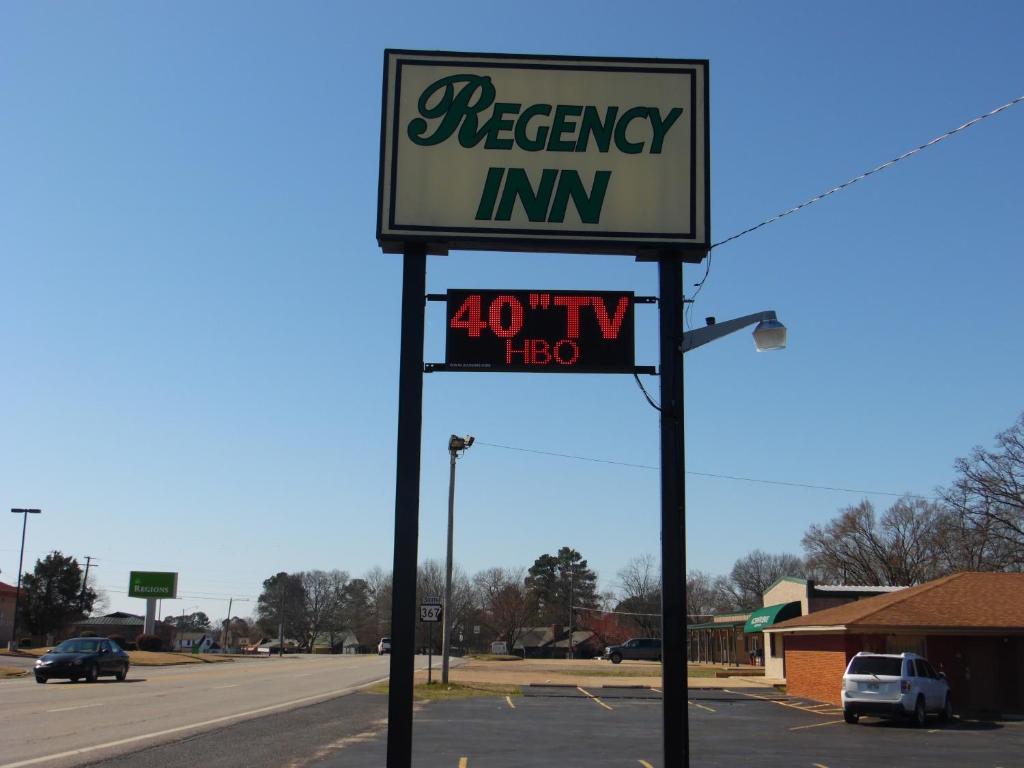 Regency Inn Bald Knob - main image