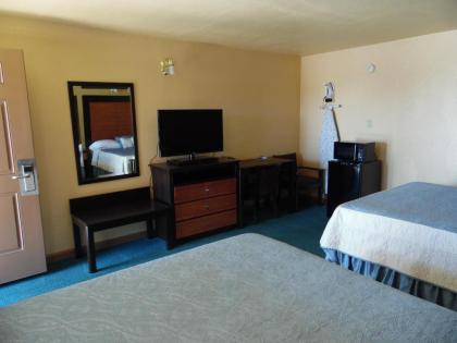 Regency Inn Bald Knob - image 5