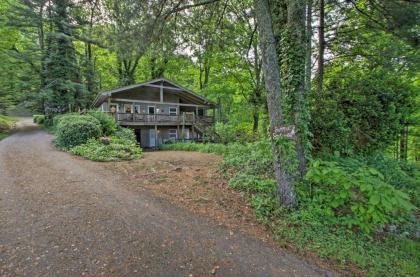 Summit Splendor Smoky Mountain Cabin with Views! - image 11