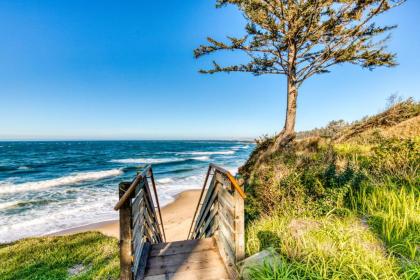 Vacation Home at Lighthouse Beach - image 10