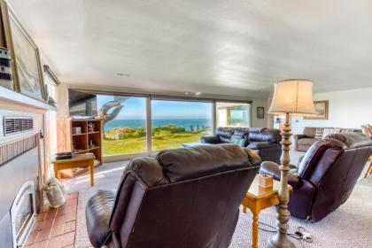 Vacation Home at Lighthouse Beach - image 14