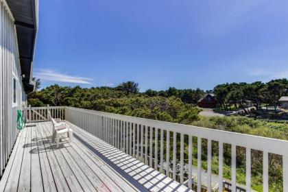 Spindrift Oceanfront Home - The Helm - image 15