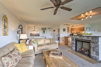 Banner Elk Condo with Views - Near Skiing and Hiking! - image 3