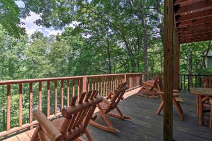 Banner Elk Cabin By Sugar mtn with 2 Decks andAmenities North Carolina