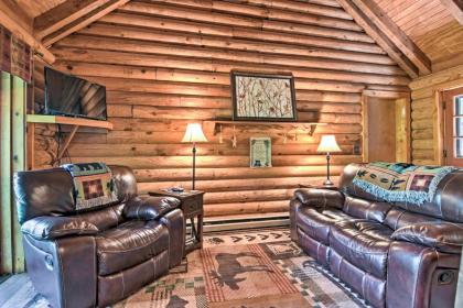 Banner Elk Cabin By Sugar Mtn with 2 Decks andAmenities - image 11