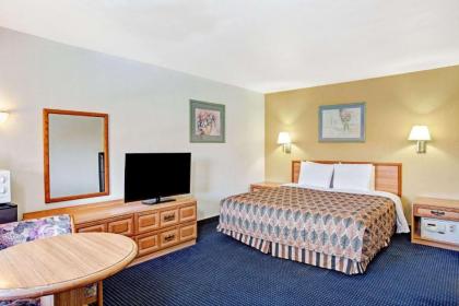 Travelodge by Wyndham Banning Casino and Outlet Mall - image 4