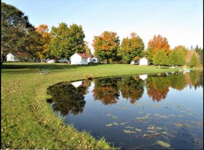 Eden Village Motel and Cottages - image 5