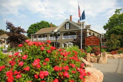 Bar Harbor Manor - image 5