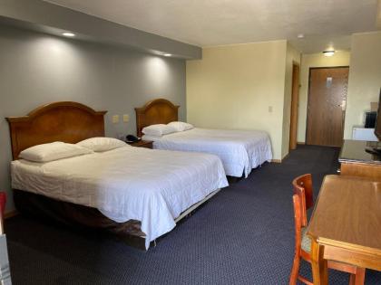 Campus Inn Baraboo - image 11