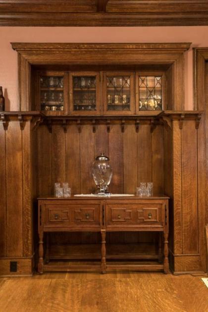 Ringling House Bed & Breakfast - image 14