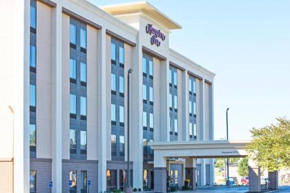 Hampton Inn Huntington/Barboursville - image 2