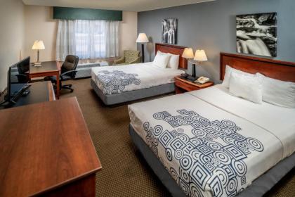 Best Western Huntington Mall Inn - image 13