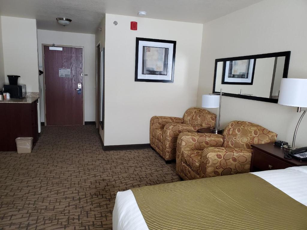 Cobblestone Inn & Suites - Barron - image 4