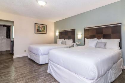 Rodeway Inn Barstow - image 13