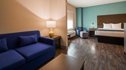 Best Western Plus New Barstow Inn & Suites - image 14