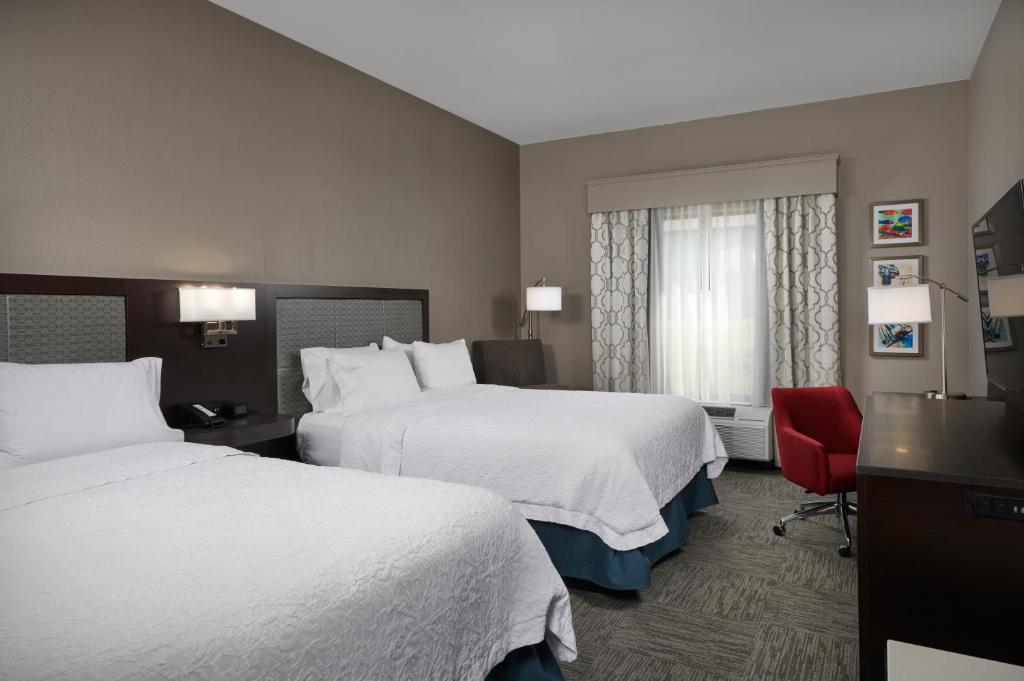 Hampton Inn Bartlesville - image 4