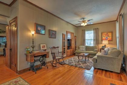 Cozy Craftsman Style Home in Downtown Bartlesville - image 5