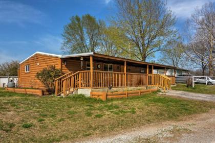 Bartlesville Cabin with Pool Hot Tub and Trampoline! - image 3