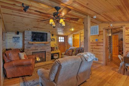 Bartlesville Cabin with Pool Hot Tub and Trampoline! - image 9