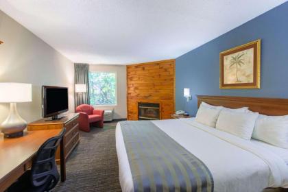 Baymont by Wyndham Bartonsville Poconos - image 11