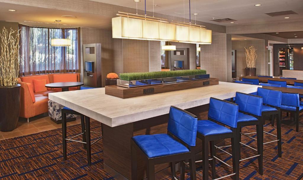 Courtyard by Marriott Basking Ridge - image 7