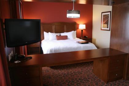 Hampton Inn & Suites Bastrop - image 8