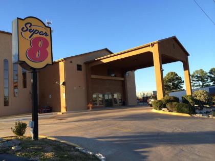 Super 8 by Wyndham Bastrop TX - image 15