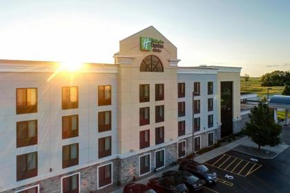 Holiday Inn Express and Suites Batavia an IHG Hotel Batavia New York