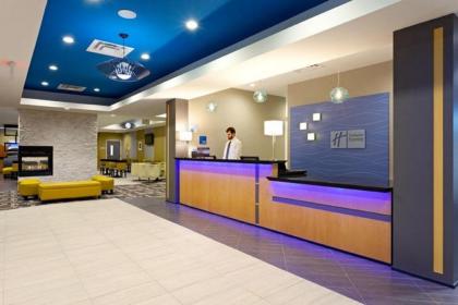 Holiday Inn Express and Suites Batavia an IHG Hotel - image 9