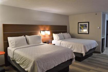 Holiday Inn Express Hotel & Suites Batesville an IHG Hotel - image 6