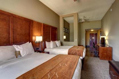 Comfort Suites Batesville - image 12