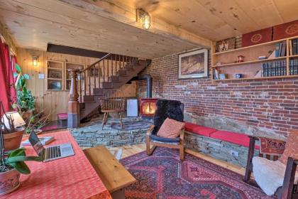 Cozy 1930s-style Waterfront Maine Cabin with Dock! - image 6