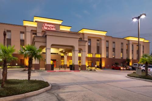 Hampton Inn & Suites Baton Rouge - I-10 East - image 2