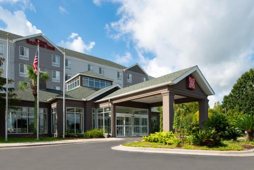 Hilton Garden Inn Baton Rouge Airport - main image