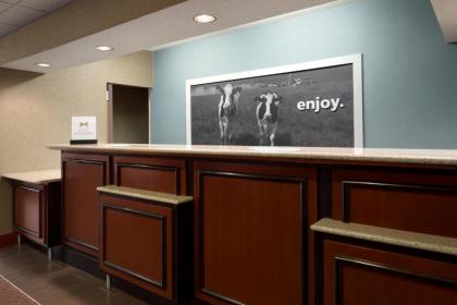 Hampton Inn Battle Creek - image 7