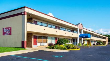 Red Roof Inn & Suites Battle Creek - image 15