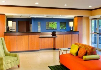 Fairfield Inn Battle Creek - image 11