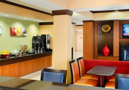 Fairfield Inn Battle Creek - image 14