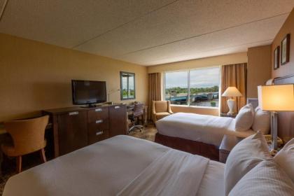 DoubleTree by Hilton Bay City - Riverfront - image 10