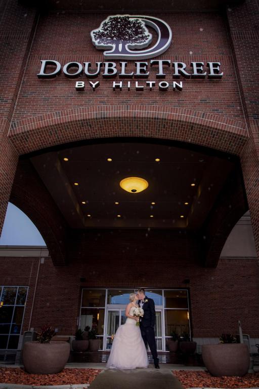 DoubleTree by Hilton Bay City - Riverfront - image 6