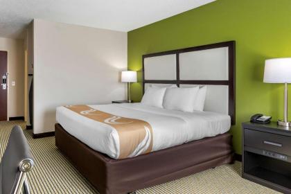 Quality Inn & Suites - image 12