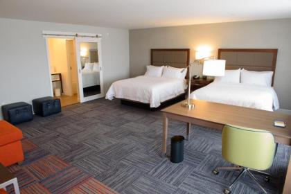 Hampton Inn & Suites Bay City - image 2