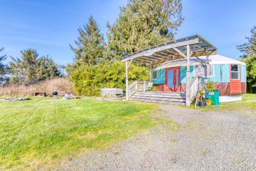 Yurt on the Bay - main image