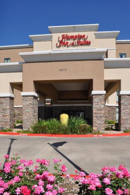 Hampton Inn & Suites Bay City - image 15