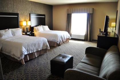 Hampton Inn & Suites Bay City - image 16