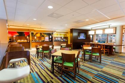 Fairfield Inn & Suites by Marriott Bay City Texas - image 11